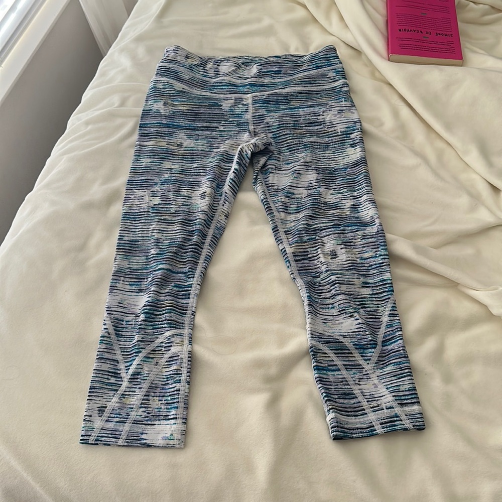 Lululemon capri leggings
